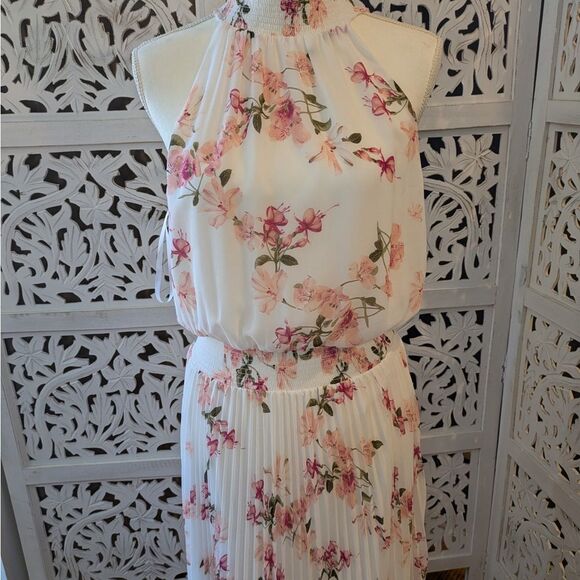 White House Black Market Elegant Floral Dress NWT Sz 10 - Picture 4 of 7